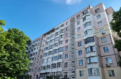 De vânzare apartament cu 1 cameră - Botanica
