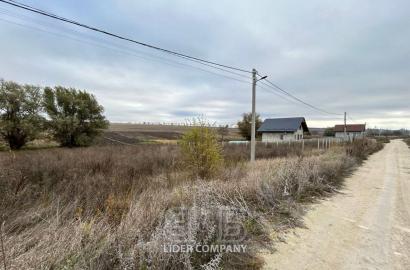 De vânzare teren pentru construcții, 8 Ari - r. Criuleni