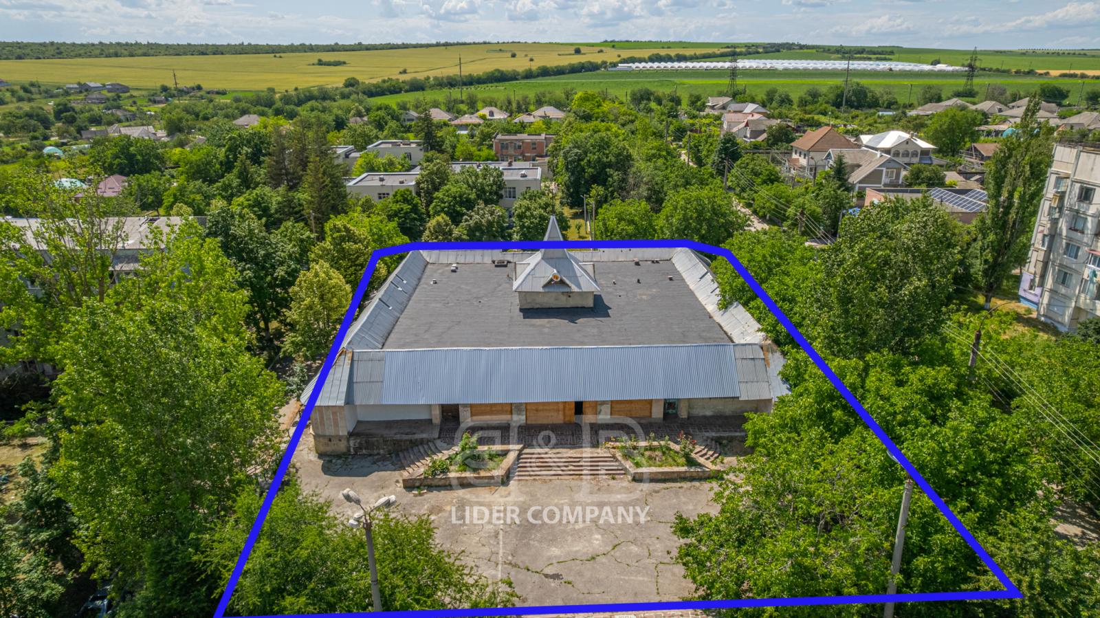 De vânzare spațiu comercial - r. Anenii Noi, s. Speia
