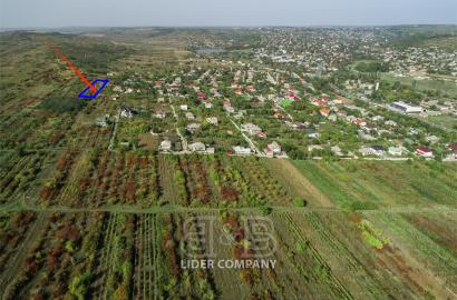 Spre vânzare teren agricol - Orhei, Peresecina