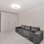 De vânzare apartament cu 3 camere - Botanica