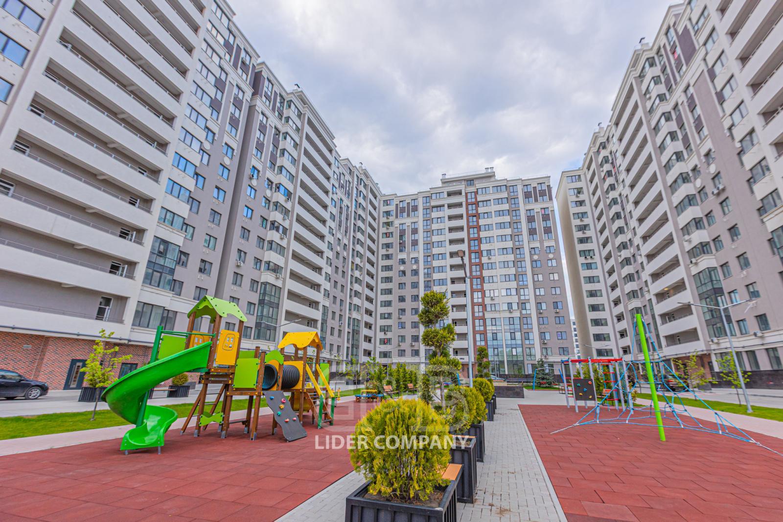 De vânzare apartament cu 2 camere - complexul Exfactor, Buiucani