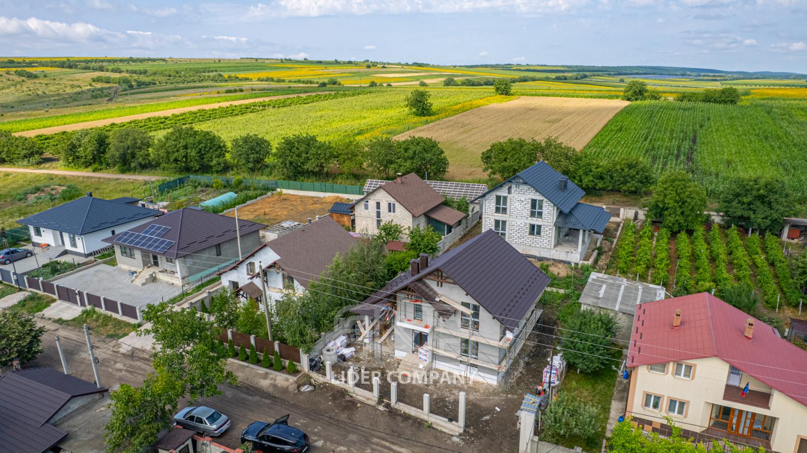 De vânzare casă modernă cu 2 nivele - Măgdăcești