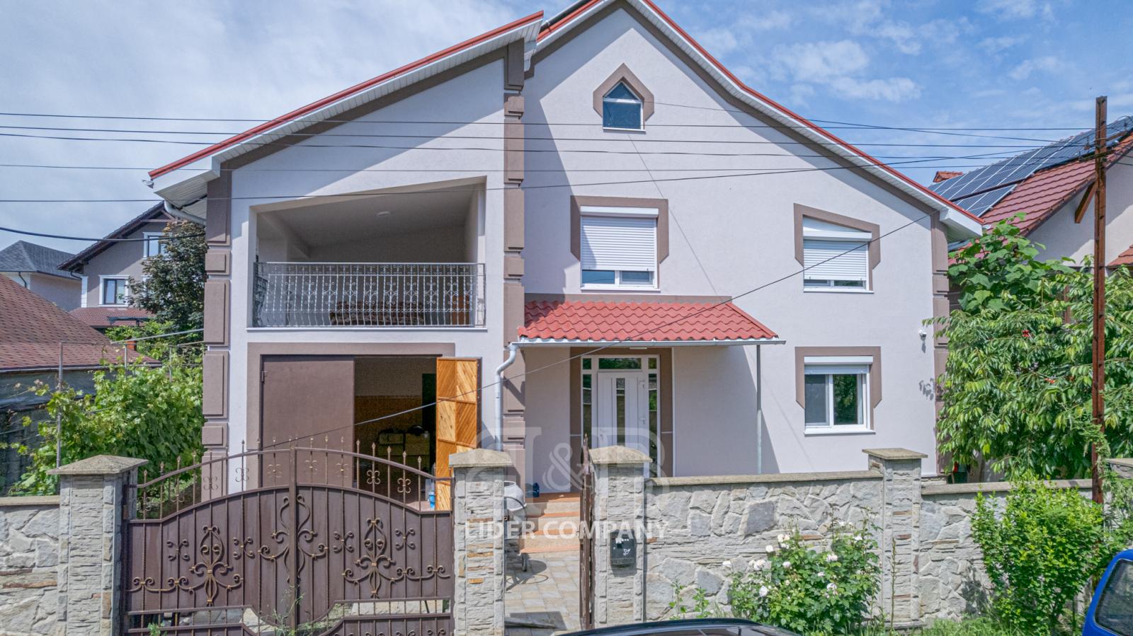 Casă de închiriat - cu 2 nivele - Stăuceni