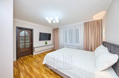 Apartament cu 2 camere de vânzare - Centru
