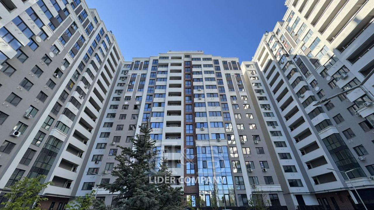 Apartament cu 3 camere de vânzare - complexul Exfactor, Buiucani