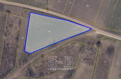 De vânzare teren pentru construcții - com.Băcioi, s. Frumușica