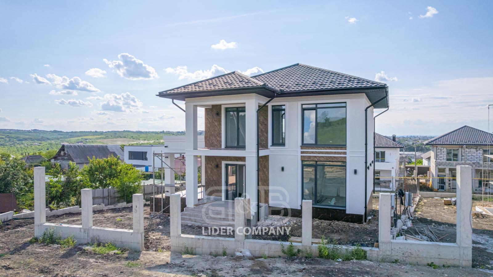 Spre vânzare casă în 2 nivele - Goianul Nou