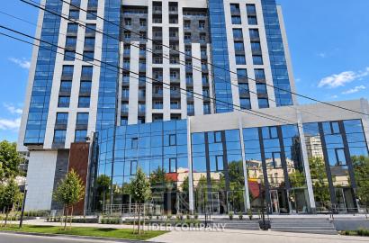 De vânzare apartament cu 3 camere + Living - Complexul Nicolae Testimițanu, Centru