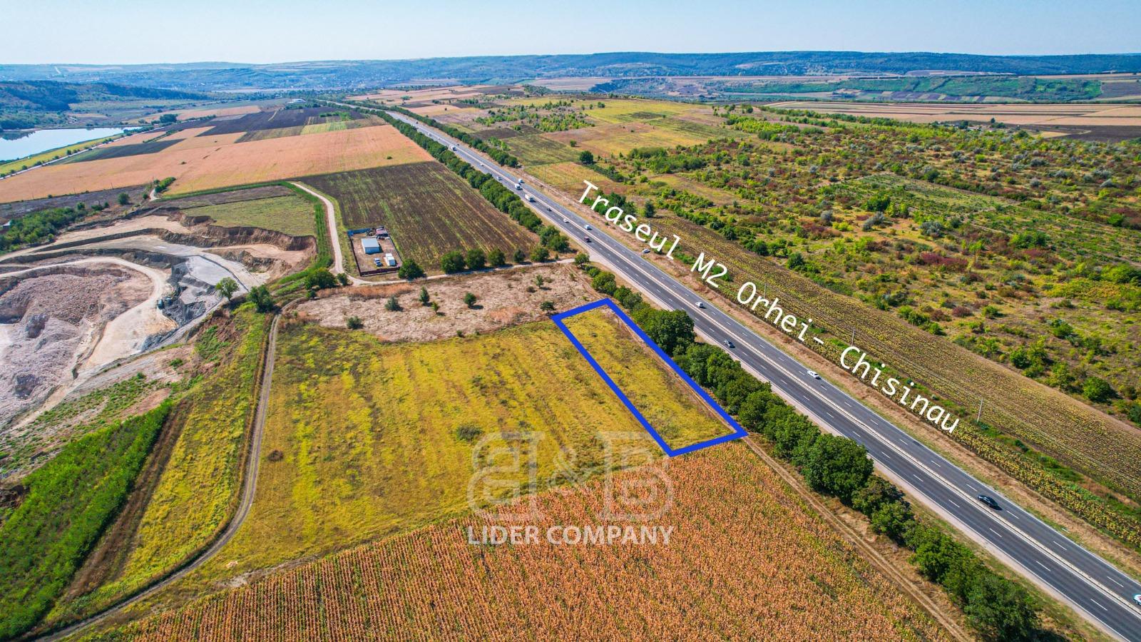 De vânzare teren pentru construcție - Orhei, Peresecina