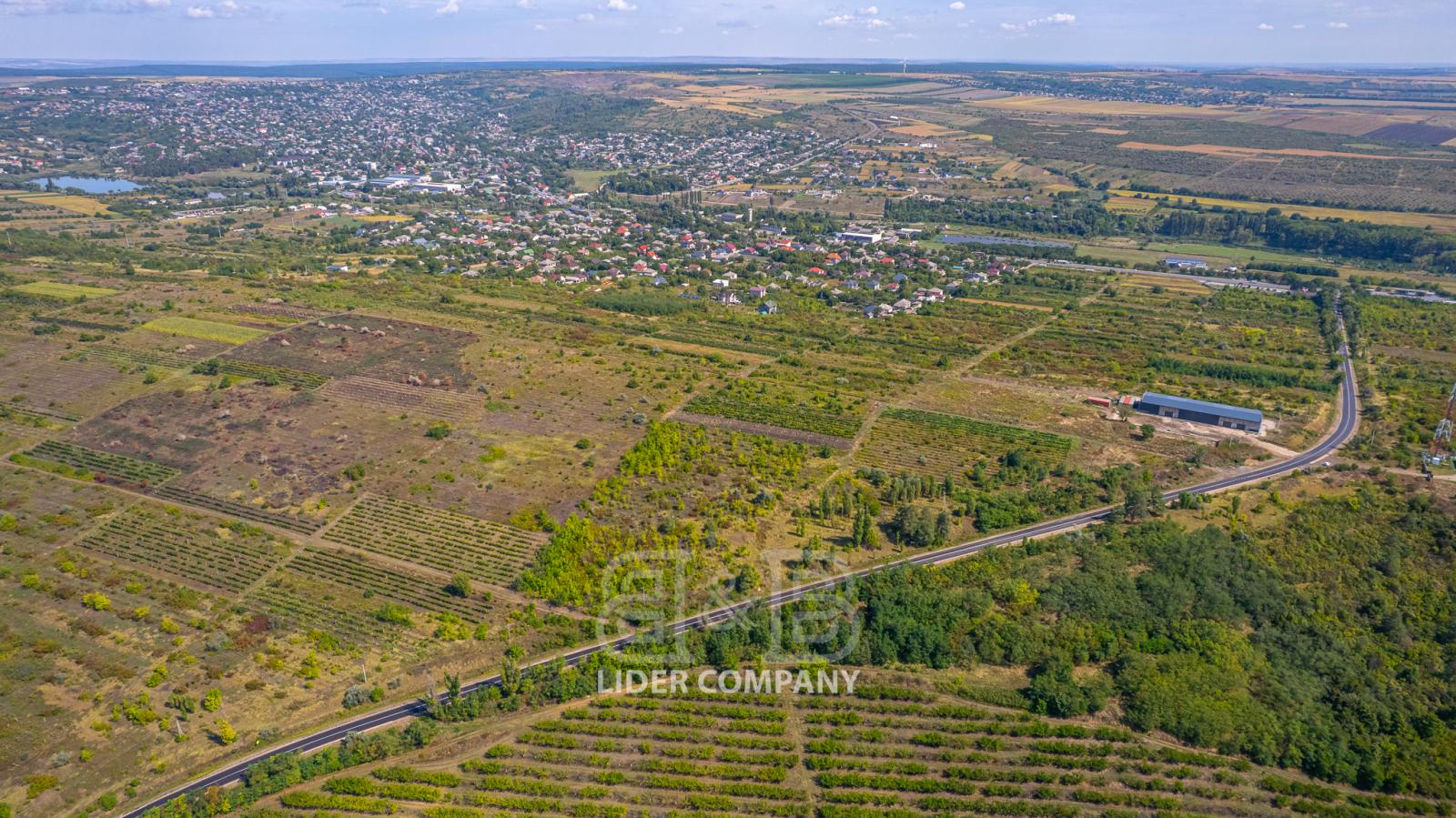 De vânzare teren agricol - Peresecina, Orhei