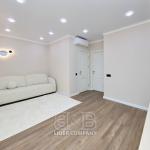 Spre vânzare apartament cu 2 dormitoare + living în complexul Sky House, Botanica